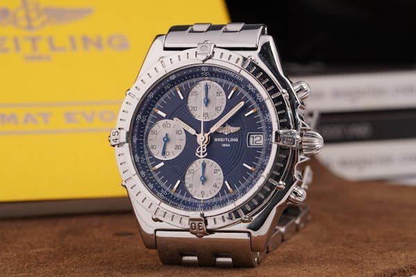 Découvrez la magie des montres breitling d'occasion